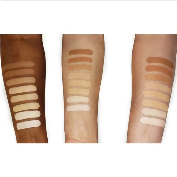 Me Makeover Essentials 8 Colors Concealer Set - Picture 2 of 5